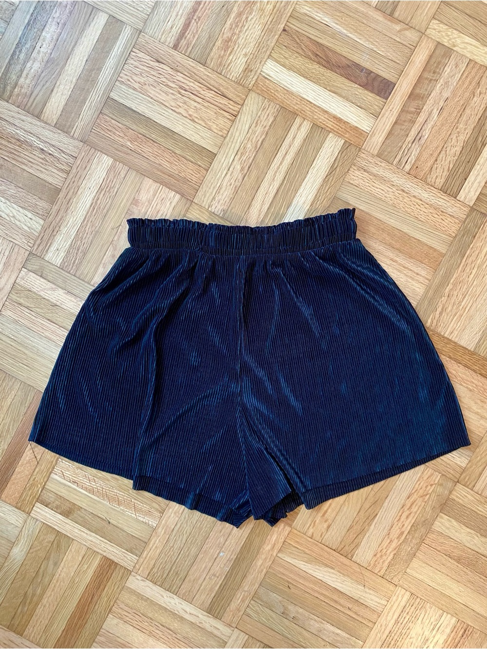 Zara Black silky Ribbed Women’s Elastic Waist Shorts